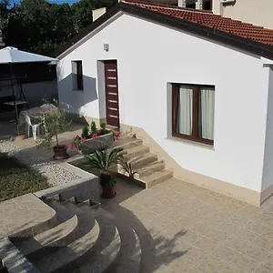 Antonia , Porec Croazia